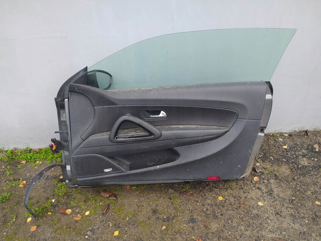 фото №7, Двері передні праве vw scirocco czytaj опис відсутній накладки