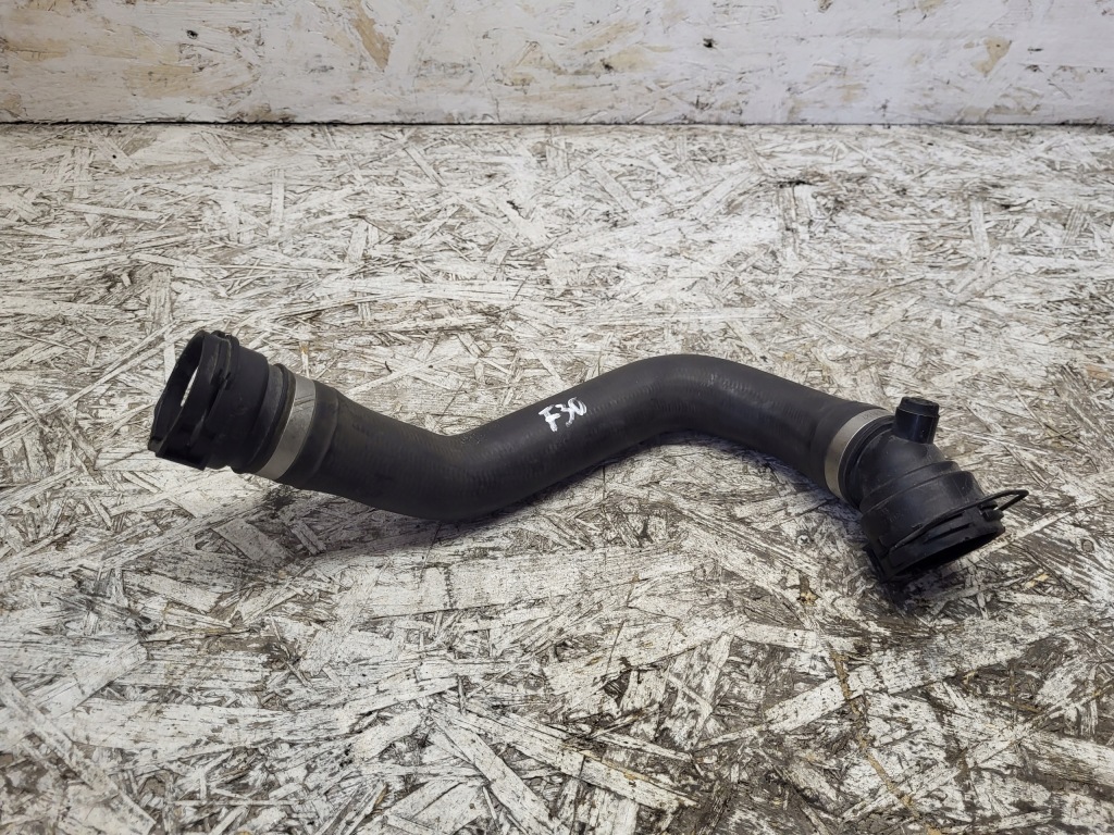 фото №1, Bmw f30 e60 e84 e87 e90 патрубок трубка води 1436377