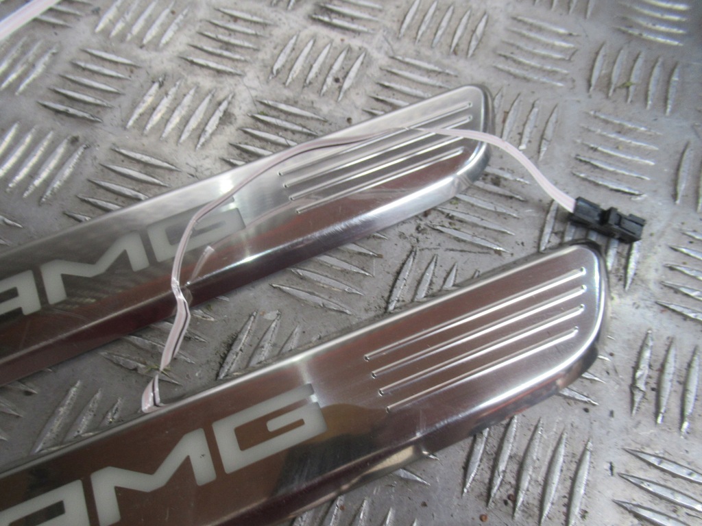 фото №5, E klasa w213 накладки пороговые хром подсвечиваемые