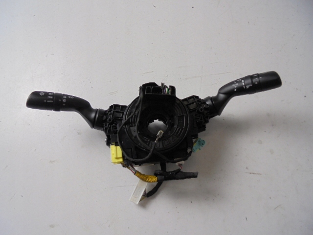 фото №1, Переключатель комбинированный toyota rav4 v 2020-