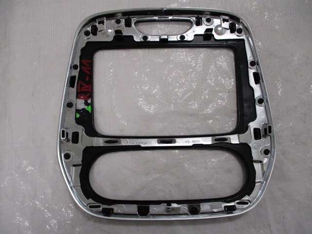 фото №7, Renault captur lift корпус рамка радио