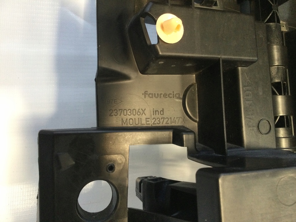 фото №6, Smart forfour ii w453 впуск канал воздуха 2370306x оригинал