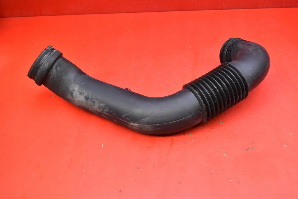 фото №5, Wąż шланг фільтра повітря 5801317099 iveco daily 6 vi 3.0 hpi 146 km 14-