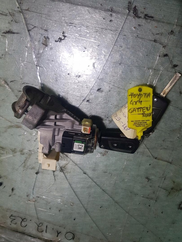 фото №1, Замок зажигания ключи петля toyota hilux viii