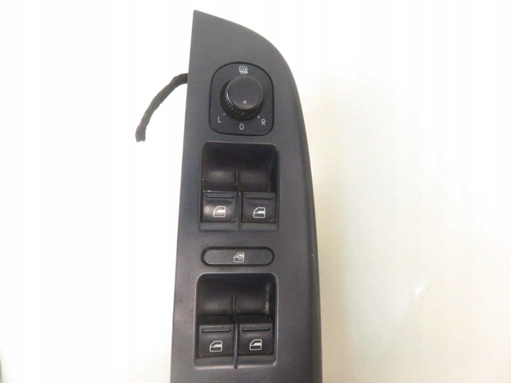 фото №11, Панель вікон vw golf v 1k4959857b 1k0959565h 1k4868043c