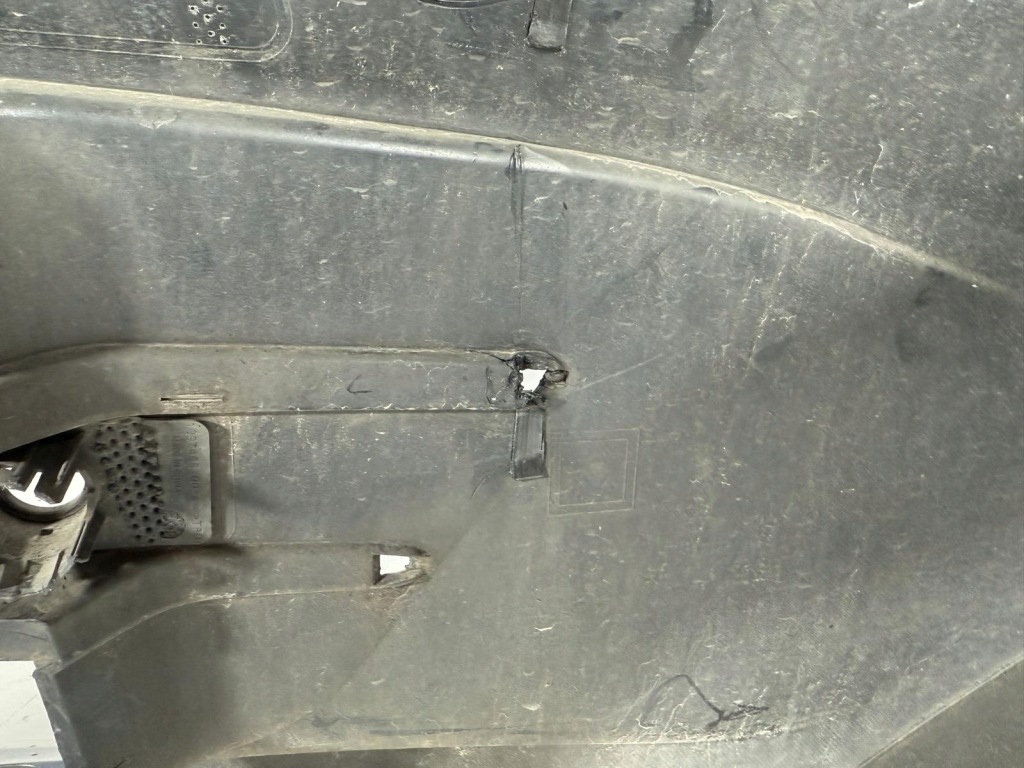 фото №16, Tesla model x 2015- бампер перед передний 1091879-00-b полный