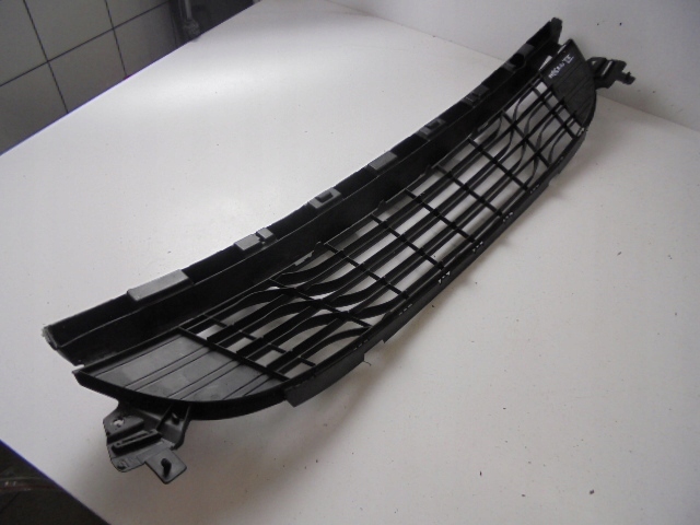 фото №3, Решітка бампера перед renault megane iii