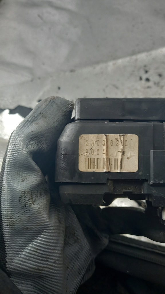 фото №4, Коробка bezp. volvo v40 03r hb 30889989