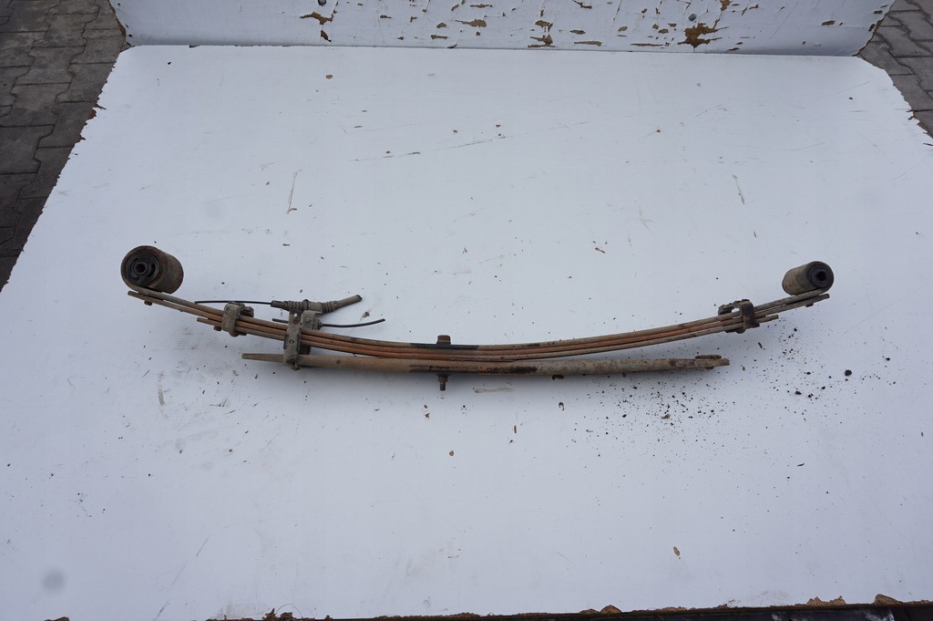 фото №1, Рессора правый задняя 4 щетки hyundai h1 2 ii