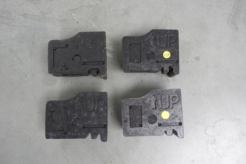 фото №1, Vw beetle 5c пінополістирол шумоізоляція двері правий