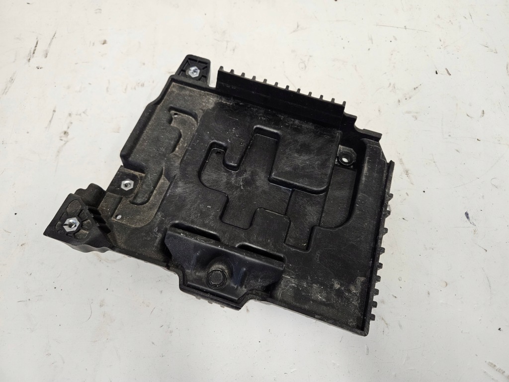 Купить Hyundai bayon основание аккумулятор 37150-q0000