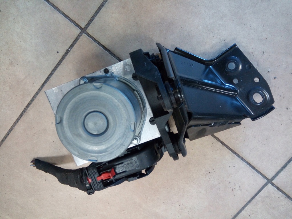 фото №1, Насос abs seat ibiza v polo oryg.