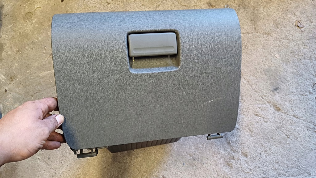 фото №1, Ford focus mk2 бардачок