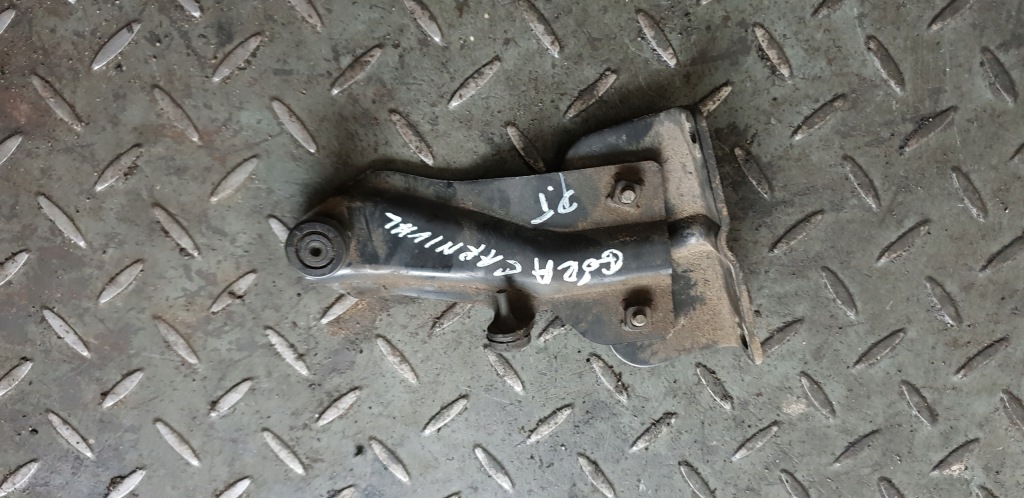 фото №1, Ролик верхний дверь раздвижных правый задняя carnival i