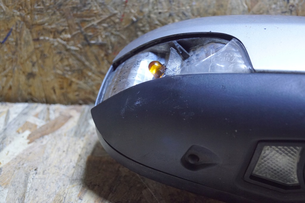 фото №11, Зеркало правое volvo v50 lift 8 pin