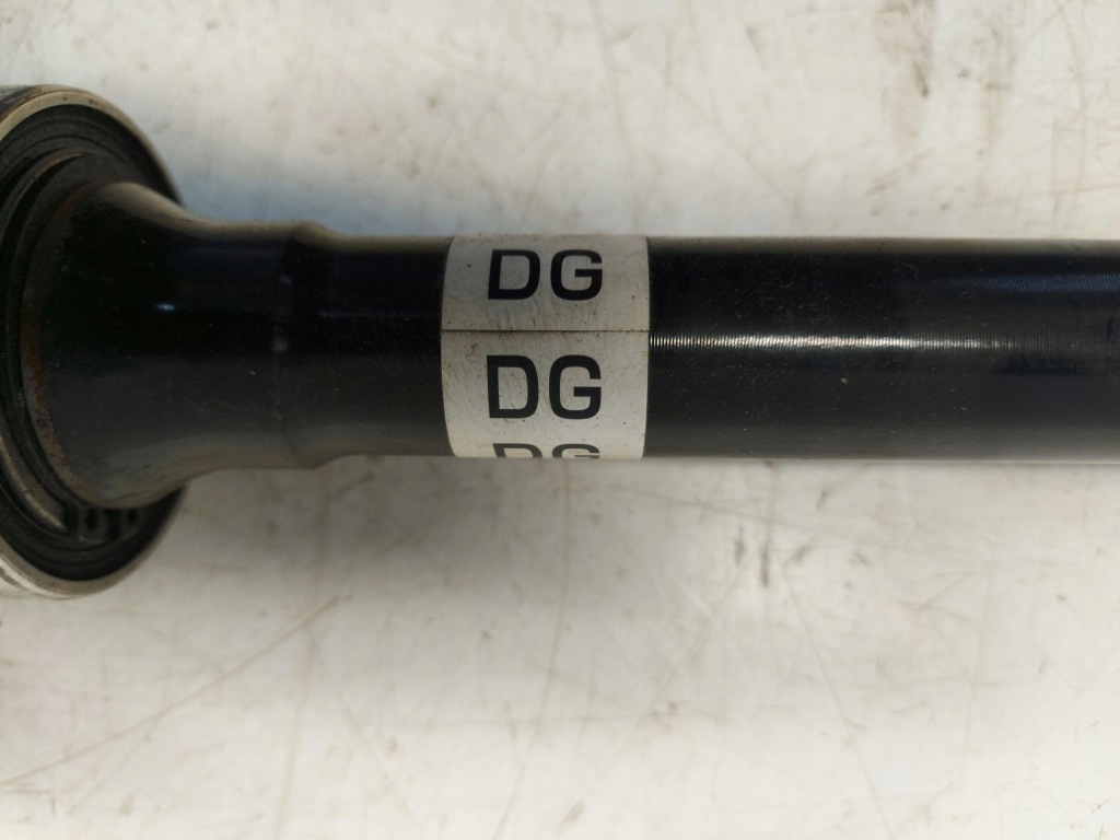 Mazda cx30 привідний вал правий перед в Україні