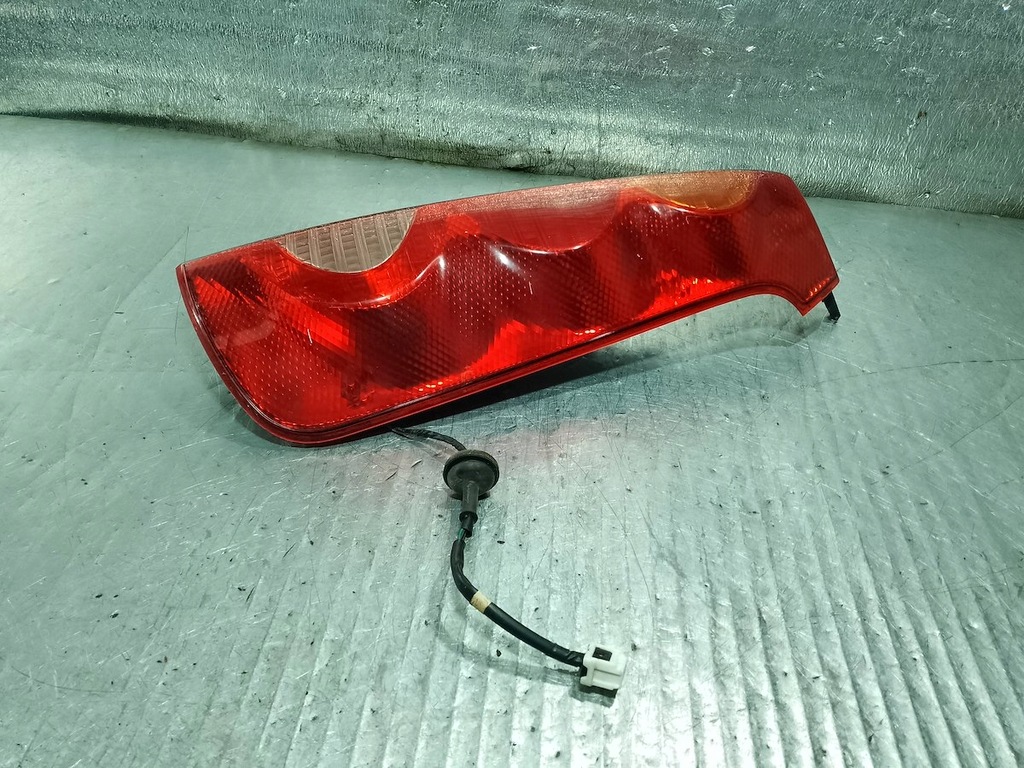 фото №6, Лампа задняя правая nissan note хэтчбек