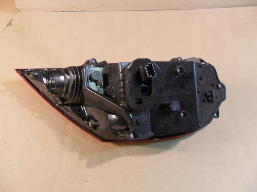 фото №12, Vw beetle 2011 лампа задня права 5c3945096h