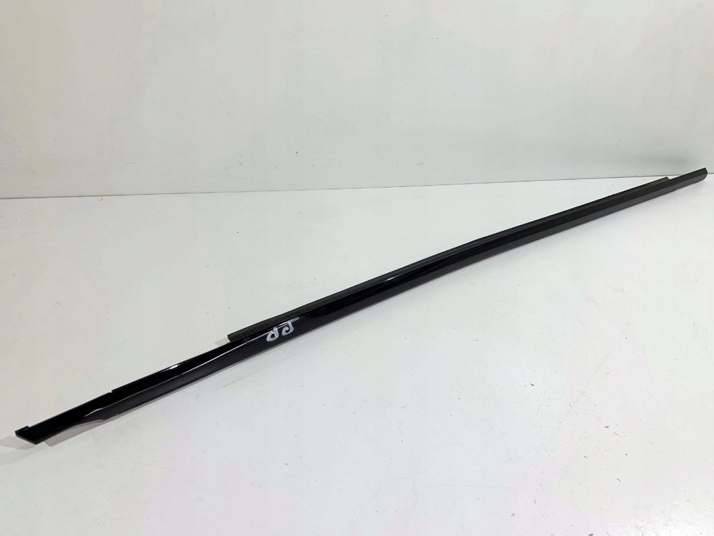 фото №1, Молдинг уплотнитель перед правый audi a6 c8