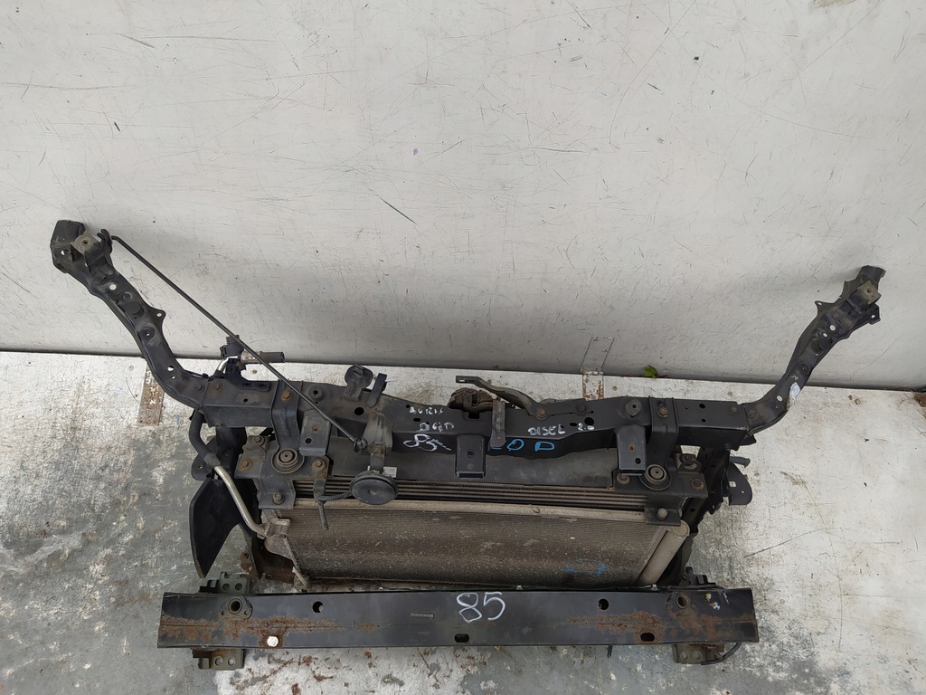 фото №6, Toyota auris i d4d pas передній