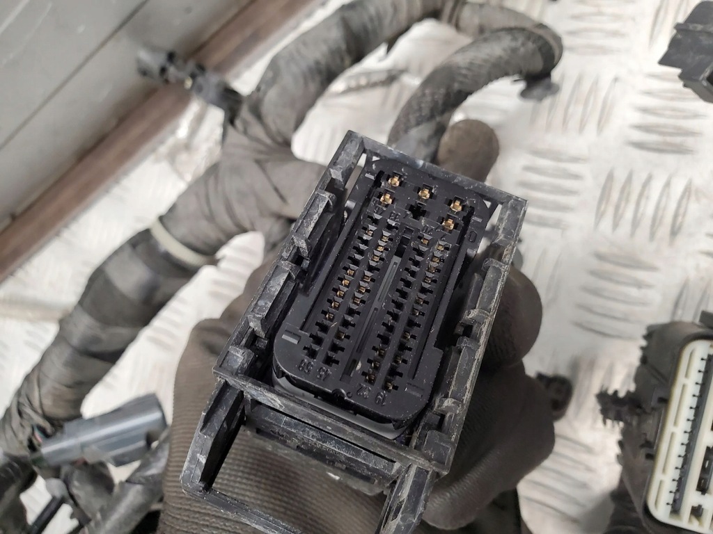 фото №7, Chrysler pacifica с передний блоки управления двигателя