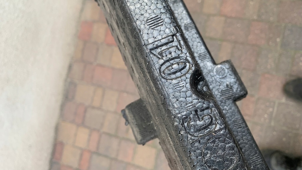 фото №7, Bmw g01 x3 g02 x4 датчик пешеходов пенополистирол