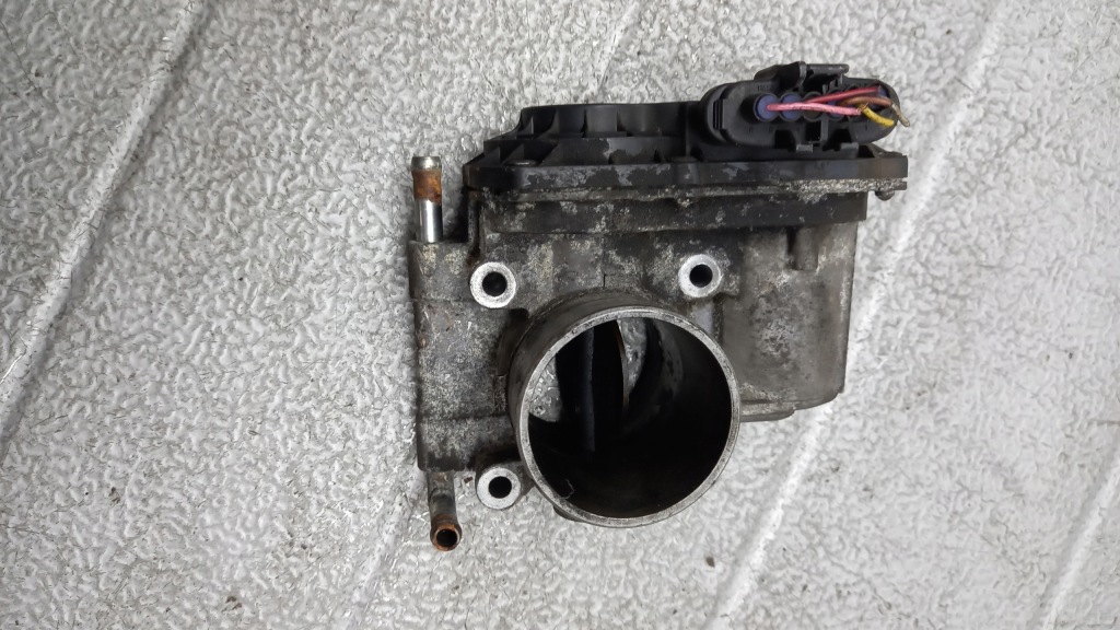 фото №3, Дроссельная заслонка mazda 5 06r 2.0crd