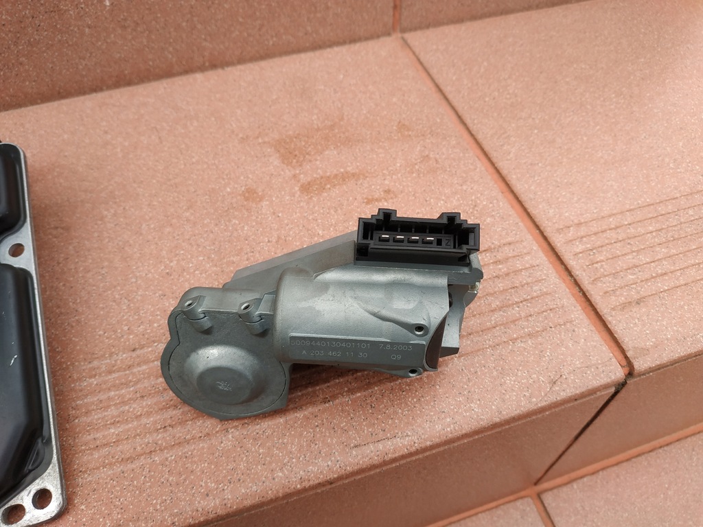 фото №10, Бортовий комп'ютер замок запалювання набір стартовий mercedes w203 1.8 coupe c180 a2711536179