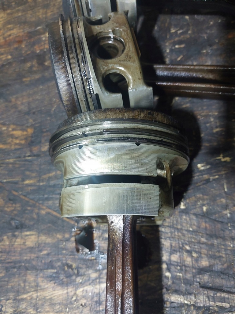 фото №10, Поршень шатун bmw e39 520i m52b20 1xvanos