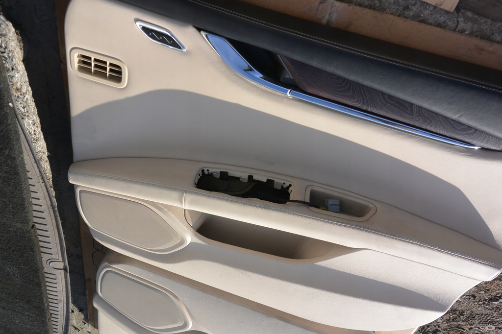 фото №10, Сиденья заднее сиденье обшивки beż maserati quattroporte vi uk комплект