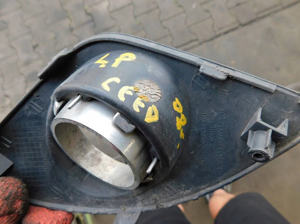 фото №7, Kia ceed i 1.6crdi 08r hb 5d - рамка протитуманної фари ліва