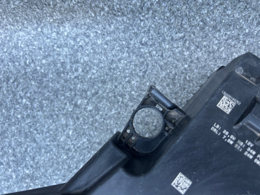 Фара ліва передня audi q7 full led 4m0 америка 4m0941012b Недорого