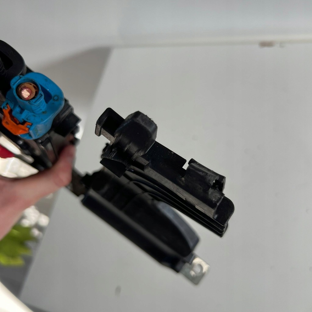 фото №8, Модуль блок управления аккумулятор распределитель напряжения renault megane iii 3