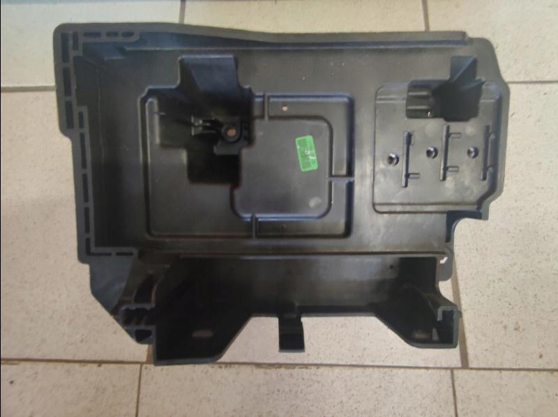 Купити Основа акумулятор hyundai tucson iv 37150-n7000