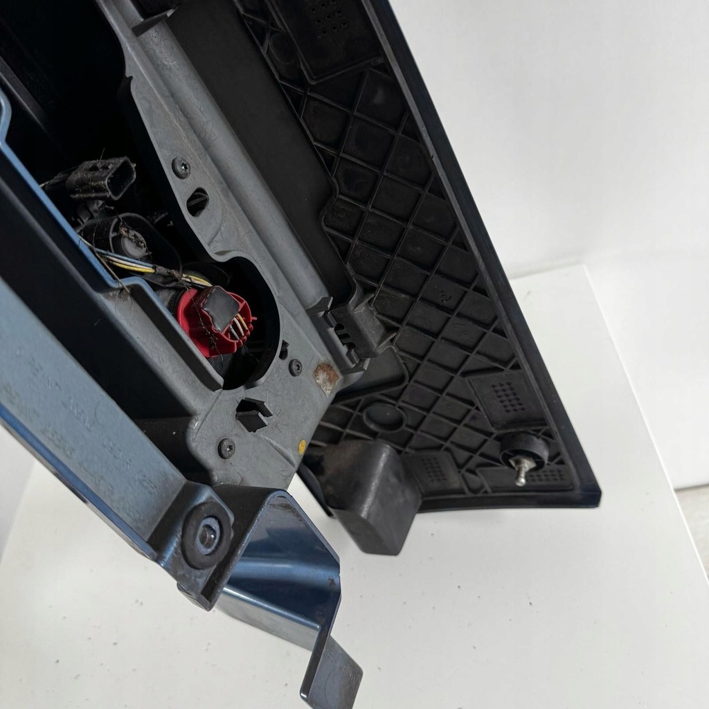 фото №12, Лампа лівий задня ліва задня opel vivaro renault traffic iii 3 265a64446r