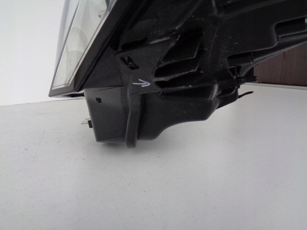 фото №9, Лампа левая фара peugeot 308 iii 22- full led