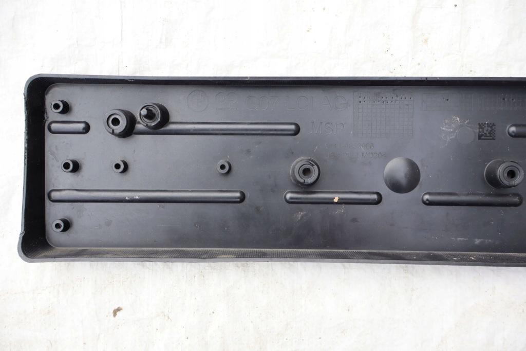 фото №7, Bmw x7 g07 lift lci 23- m-pakiet рамка підкладка pod номерний знак перед org