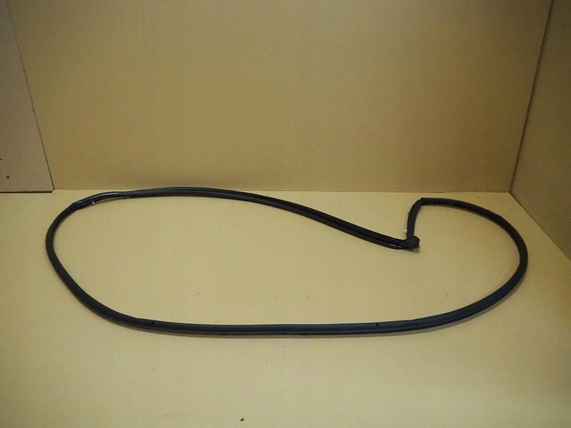 фото №1, Прокладка дверь правый перед mazda cx5 ii