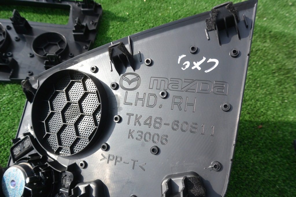 фото №13, Решітка панелі динаміка kpl mazda cx9 eu