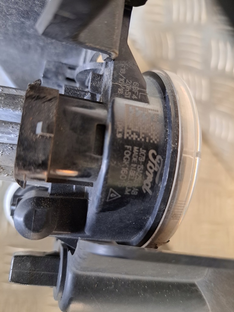 фото №10, Ford focus mk4 st line кронштейн протитуманної фари протитуманна фара