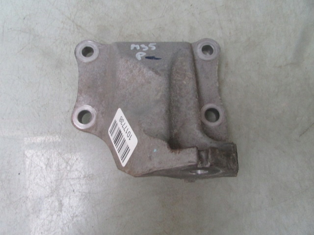 фото №1, M m35h 3.5 11r кронштейн двигуна права подушка