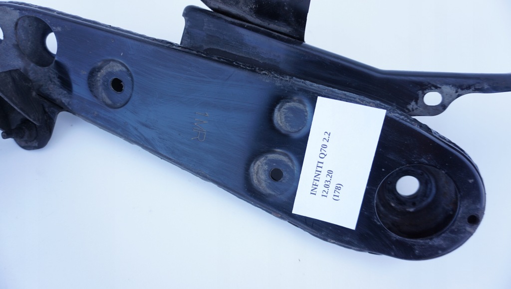 фото №5, Кронштейн подрамник задняя infiniti q70 2.2d lift