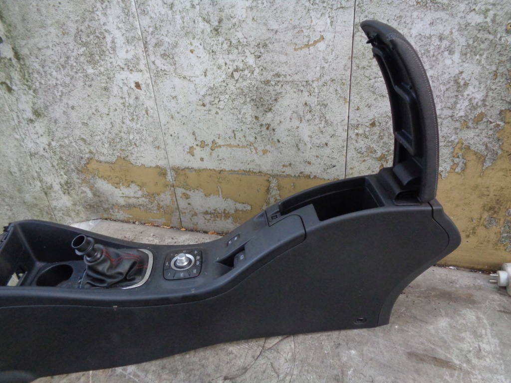 фото №3, Туннель средний подлокотник renault megane 3 lift