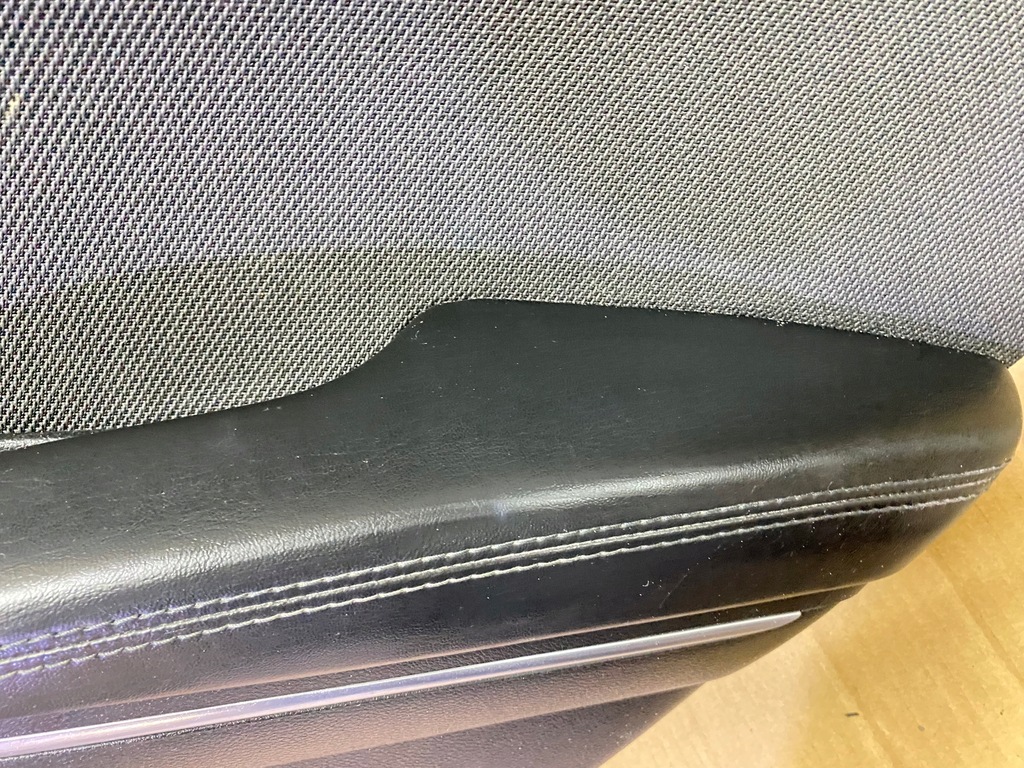 фото №9, Обшивка двері правих задня dodge charger lift 3.6