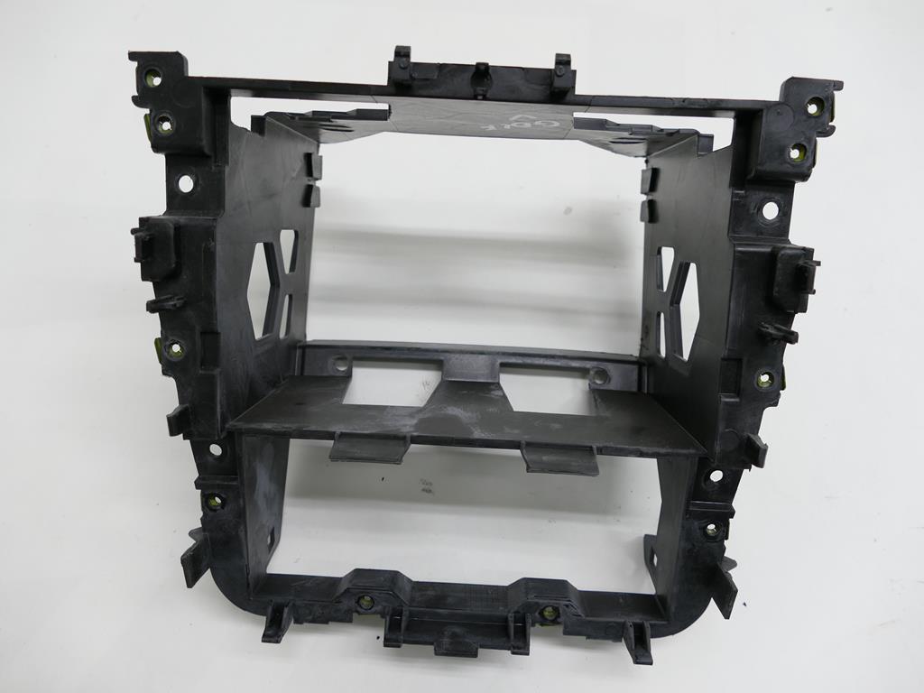 фото №1, Vw golf v vi plus jetta кронштейн радіо рамка корзина