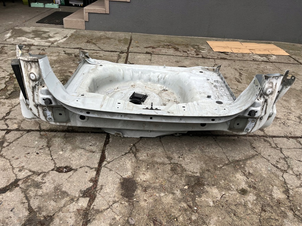 фото №1, Задний pas поддон peugeot 2008 i