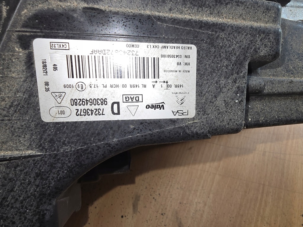 фото №10, Лампа права citroen c4 iii full led 9830649280 europa