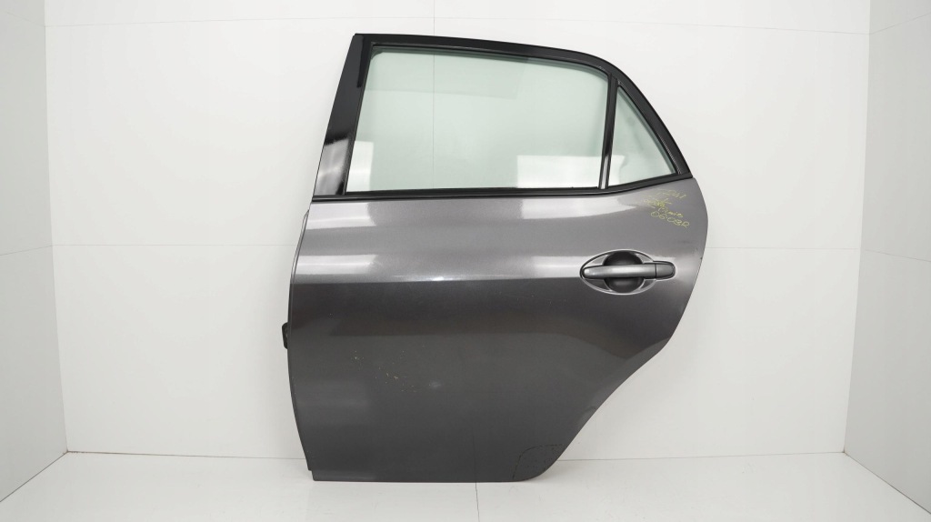 Купить Дверь левая задний toyota auris 1 06-09r 1g3