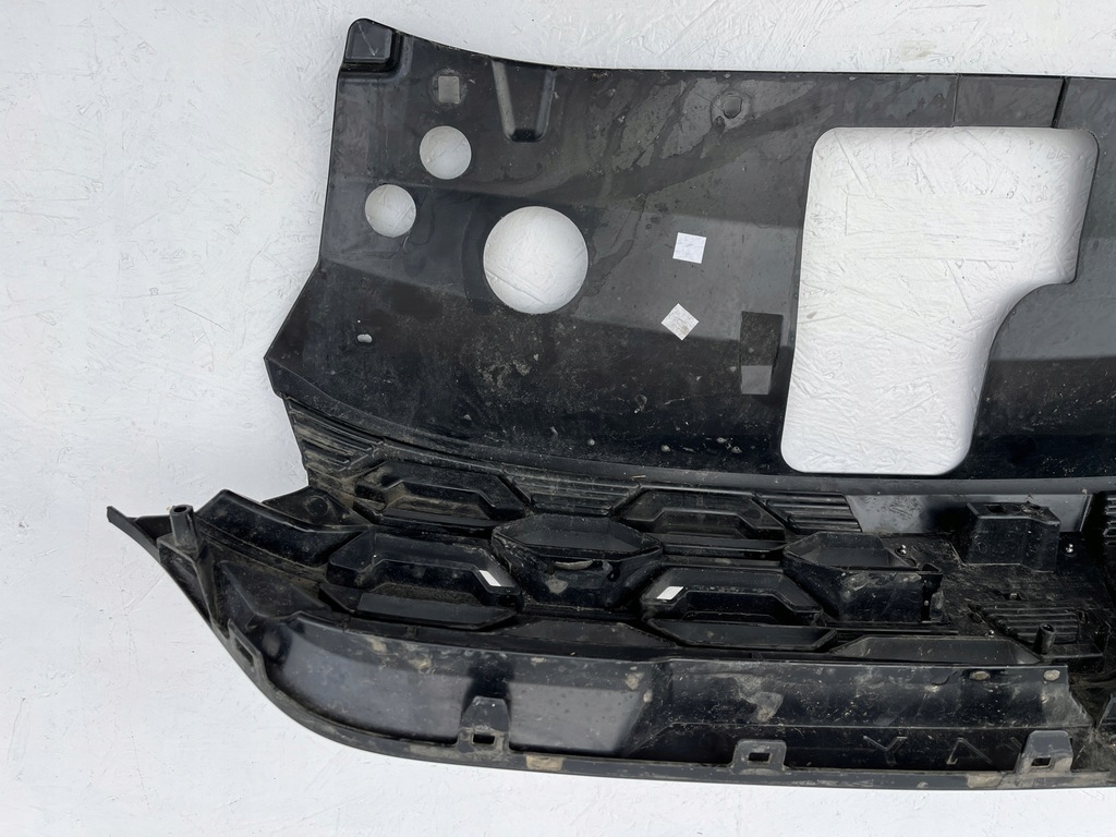 фото №11, Dacia sandero stepway iii 20 - решітка радіатора бампер перед 623109870r