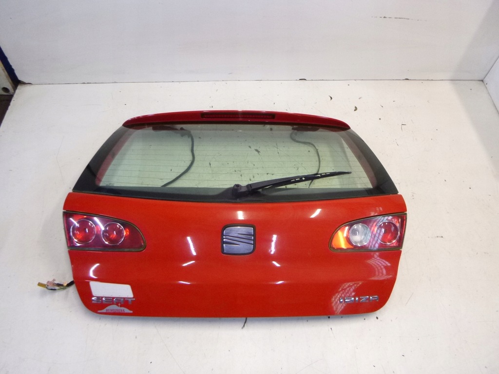 фото №4, Крышка багажника задняя seat ibiza iii 5d 2003r.